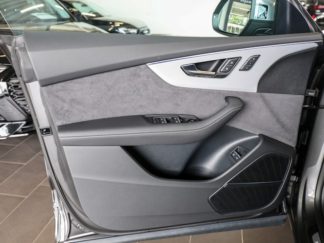 Audi Q8 55 TFSI Hybride Quattro