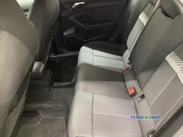 Audi A3 30 TDI S-Tronic Sedan