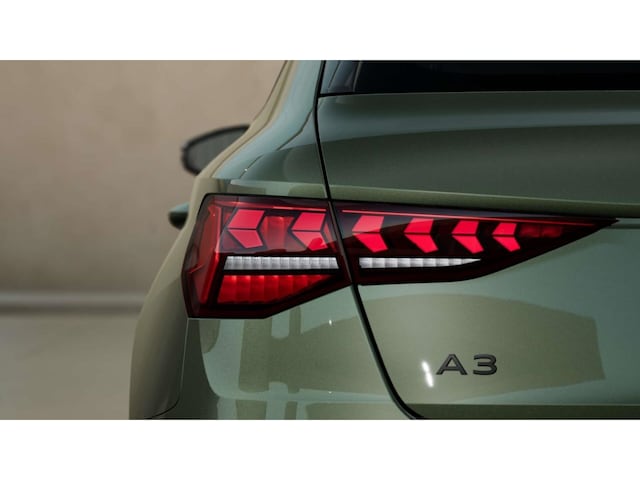 Audi A3 35 TFSI S-Line S-Tronic Sportback