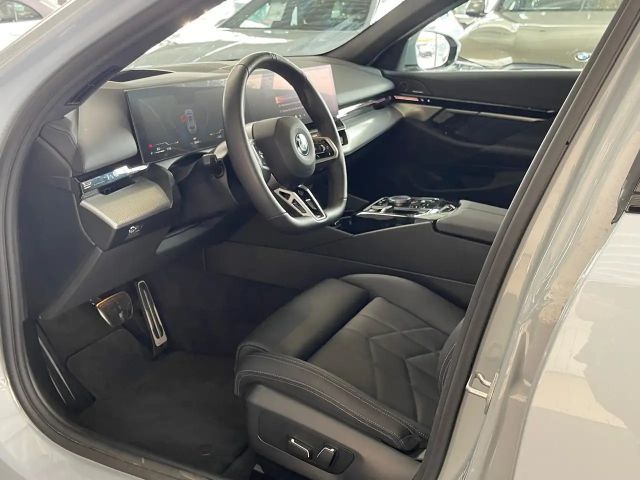 BMW 520 520i M-Sport Touring