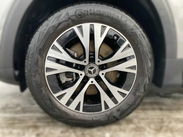 Mercedes-Benz GLB 220 4MATIC Progressive