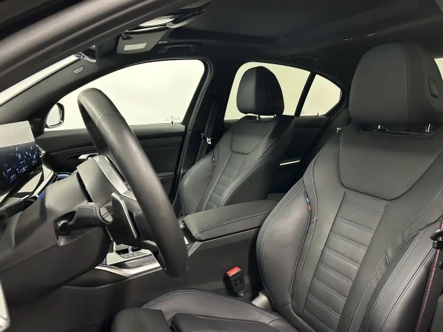 BMW 330 330d M-Sport Sedan xDrive