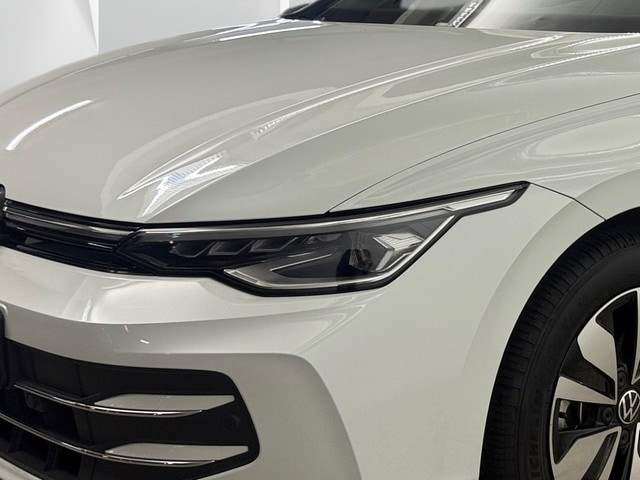 Volkswagen Golf 1.5 eTSI Golf VIII Variant