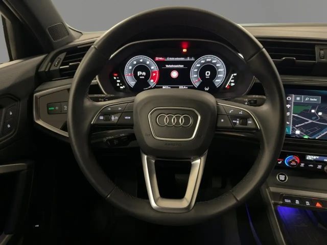 Audi Q3 35 TFSI