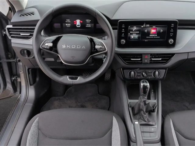 Skoda Scala Essence TSI*DSG LED SHZ Tempo digCockp PDC