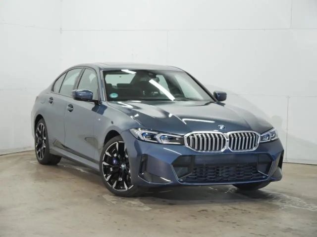 BMW 330 M-Sport Sedan