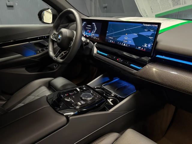 BMW 520 520d M-Sport Touring