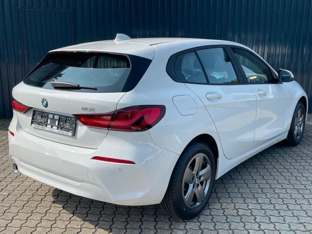 BMW 116 116i 5-deurs Sedan