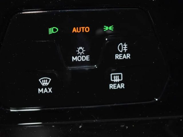 Volkswagen Golf Move