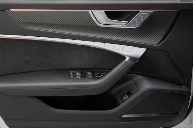 Audi A6 e-tron Avant Performance Quattro