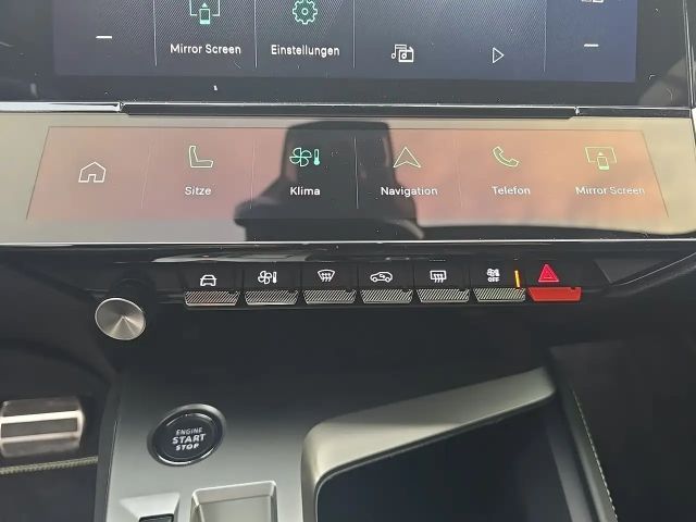 Peugeot 408 GT-Line Hybrid