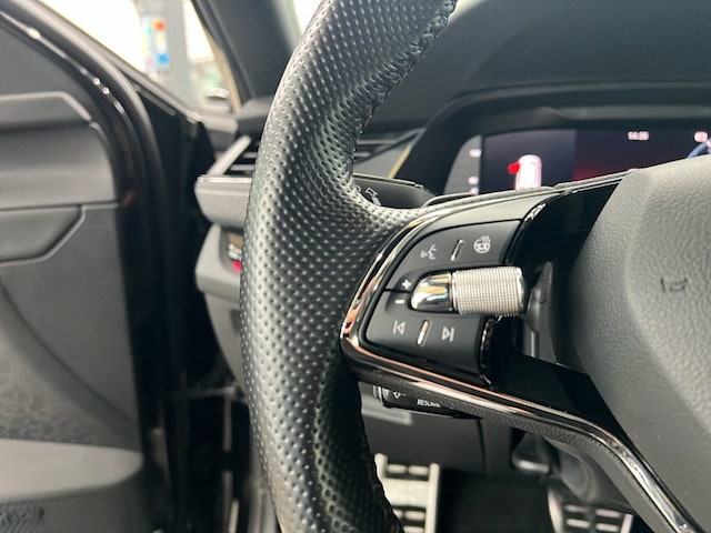 Skoda Octavia 2.0 TDI Combi Sportline