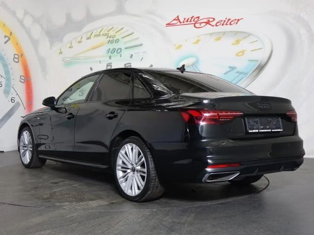 Audi A4 35 TFSI S-Line S-Tronic Sedan
