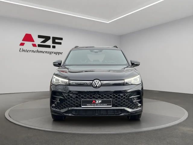 Volkswagen Tiguan 4Motion DSG R-Line