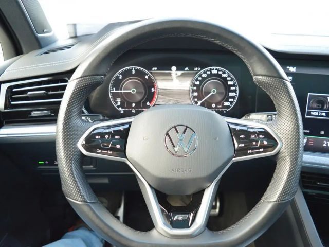 Volkswagen Touareg 4Motion R-Line