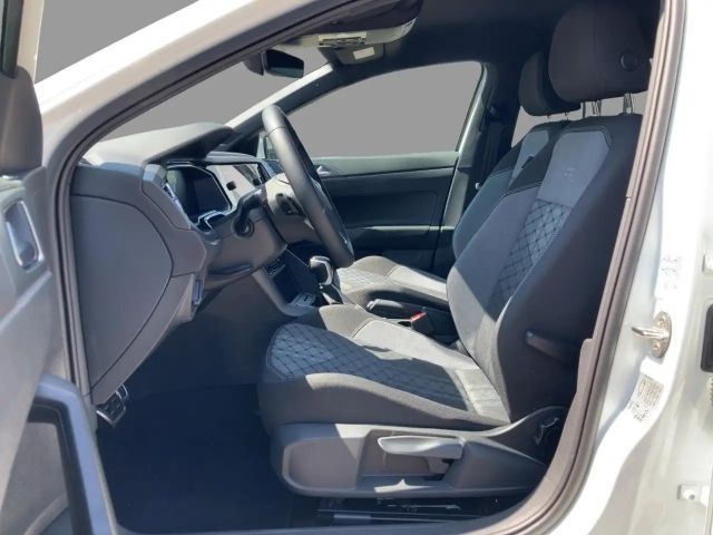 Volkswagen Polo 1.0 TSI DSG R-Line