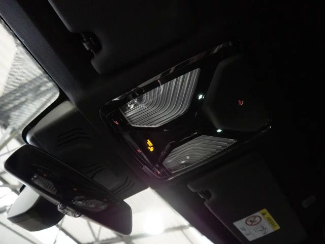 BMW 330 330e M-Sport Touring xDrive