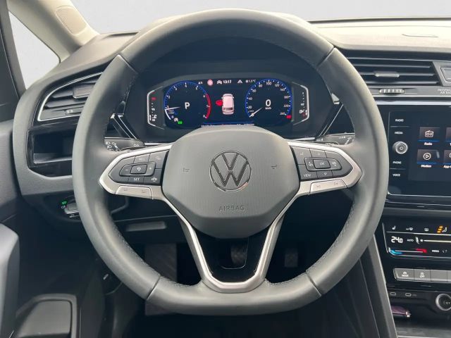 Volkswagen Touran DSG Highline