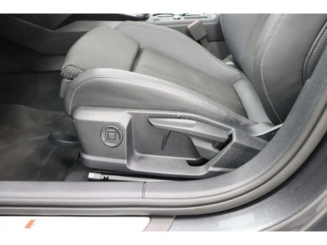 Audi A3 35 TFSI S-Line Sedan Sportback