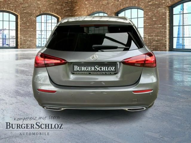 Mercedes-Benz A 180 Progressive