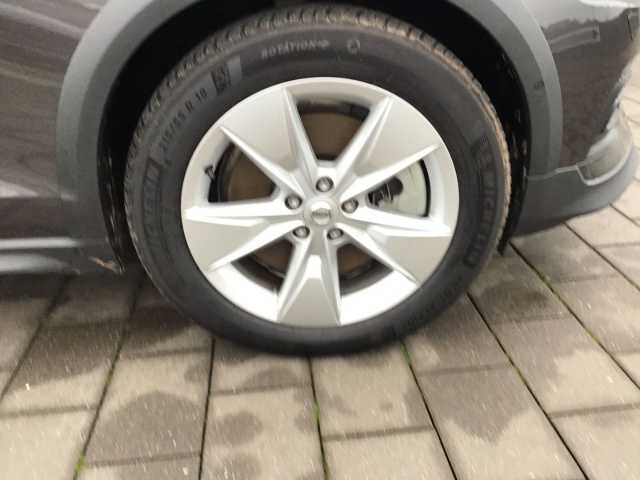 Volvo V60 Cross Country AWD Plus