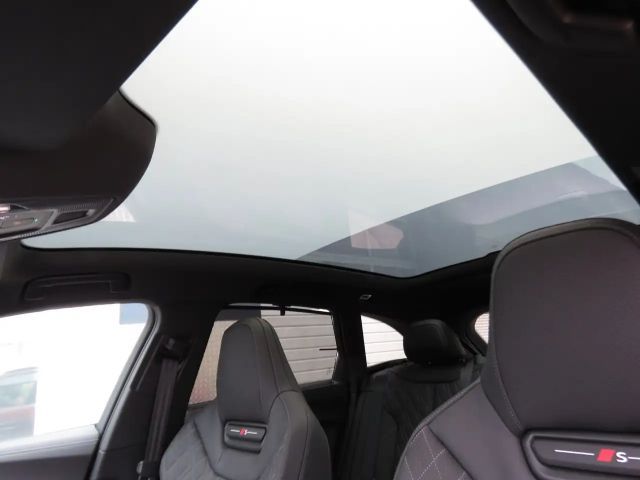 Audi S5 Avant Quattro