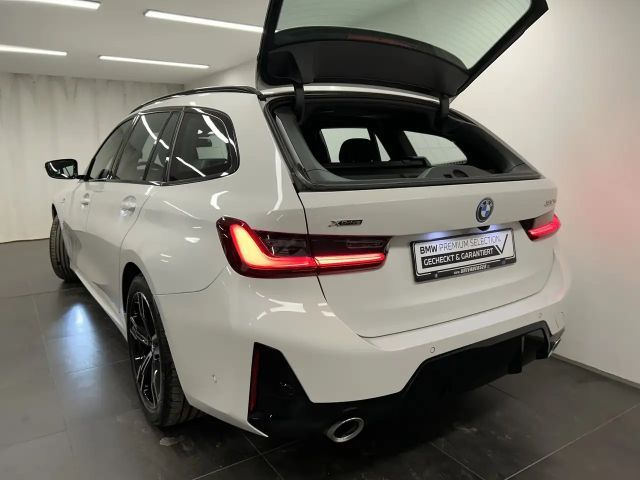 BMW 330 330e M-Sport Touring xDrive