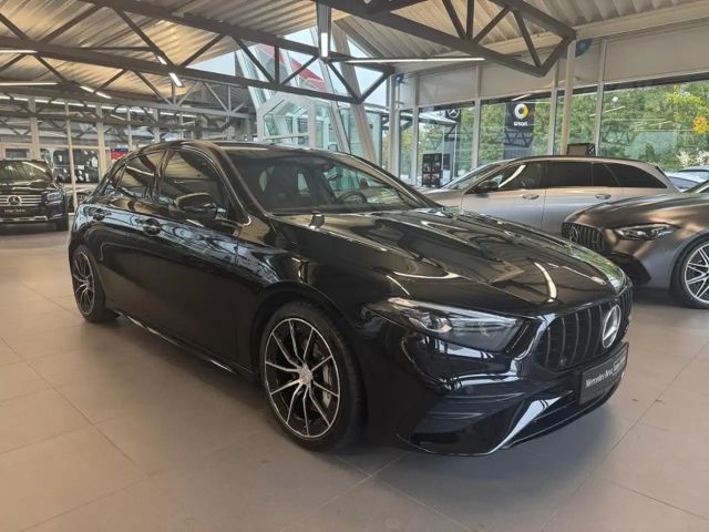 Mercedes-Benz A 35 AMG 4MATIC AMG Line
