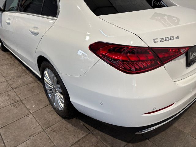 Mercedes-Benz C 200 C 200 d Sedan