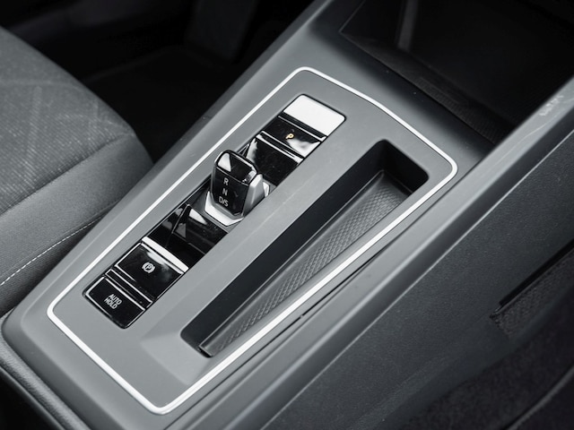 Volkswagen Golf DSG Golf VIII Life Variant