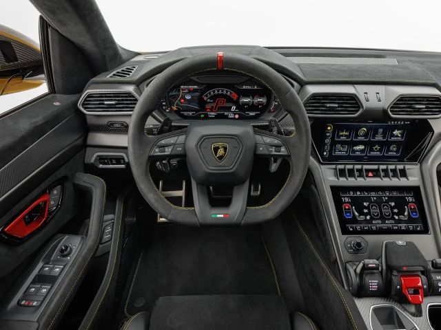 Lamborghini Urus Performante