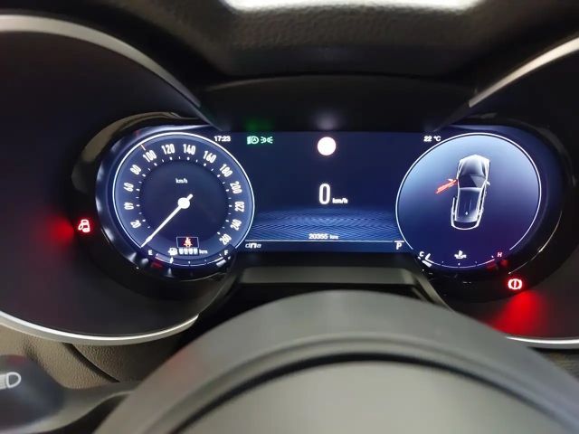 Alfa Romeo Stelvio AT8 Q4