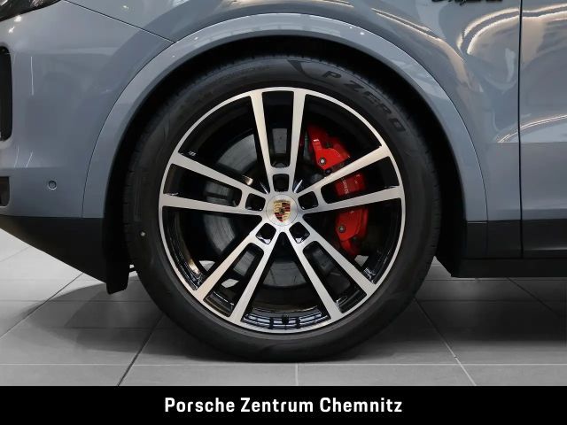 Porsche Cayenne E-Hybrid S