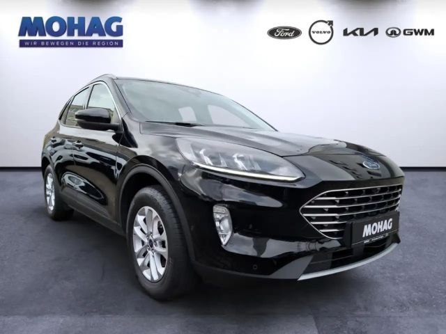 Ford Kuga Hybrid Titanium