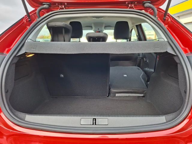 Opel Corsa F e  +LED+SHZ+LHZ+PDC+KLIMAAUTOMATIK