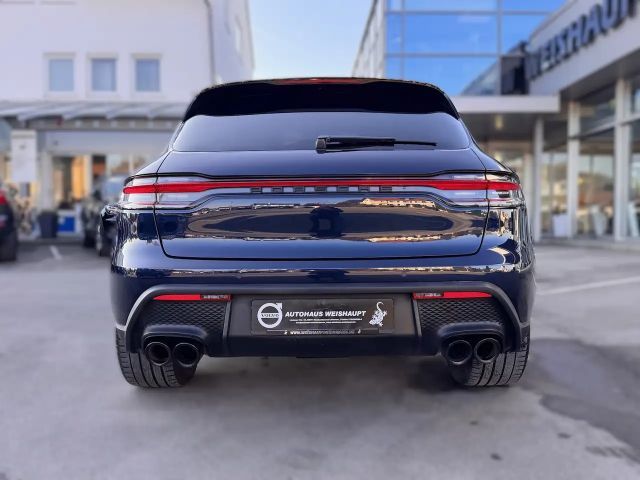 Porsche Macan S