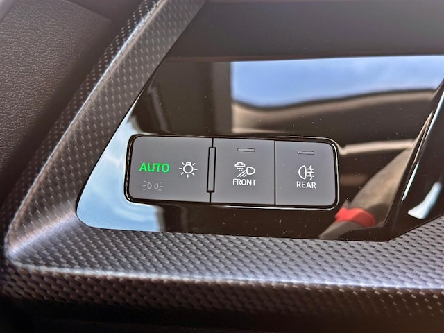 Audi RS3 Quattro S-Tronic Sedan