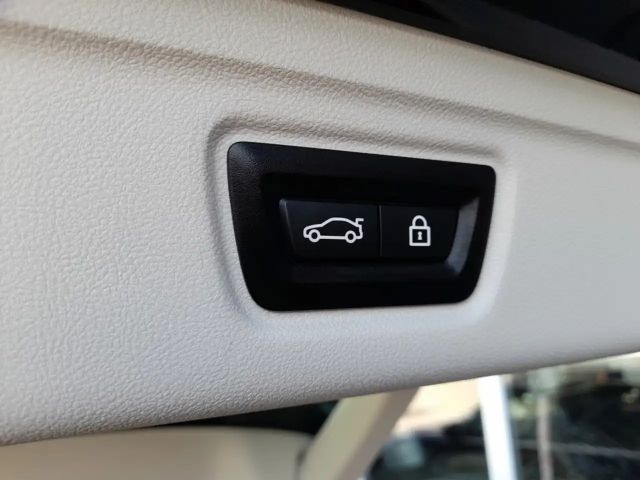 BMW 330 330e Touring