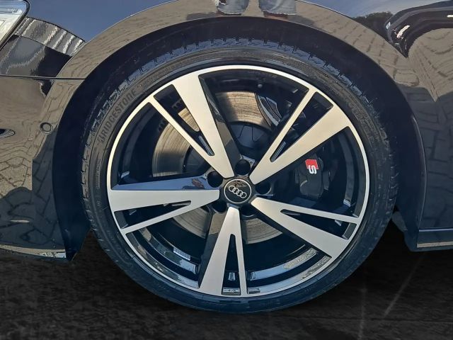 Audi S6 Avant Quattro