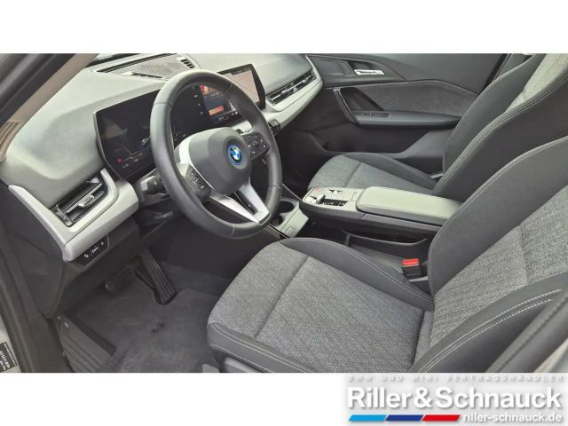 BMW iX1 xDrive30