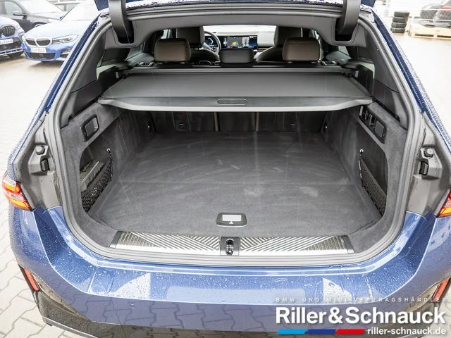 BMW 520 520d M-Sport Touring xDrive