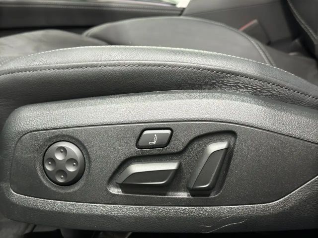 Audi A4 40 TFSI Quattro S-Line