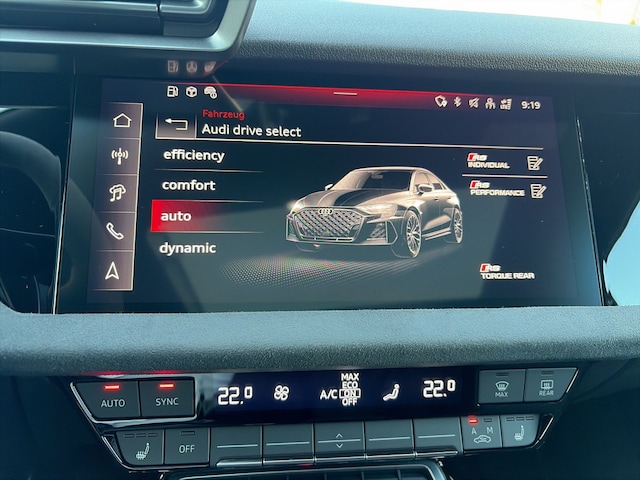 Audi RS3 Quattro S-Tronic Sedan