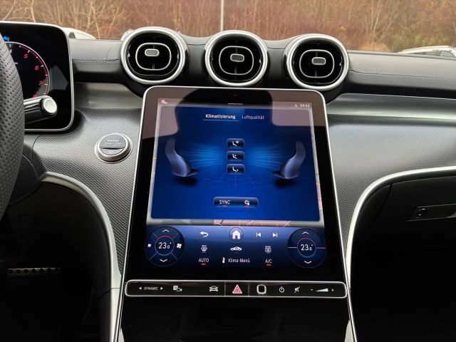 Mercedes-Benz C 180 AMG Line Sedan