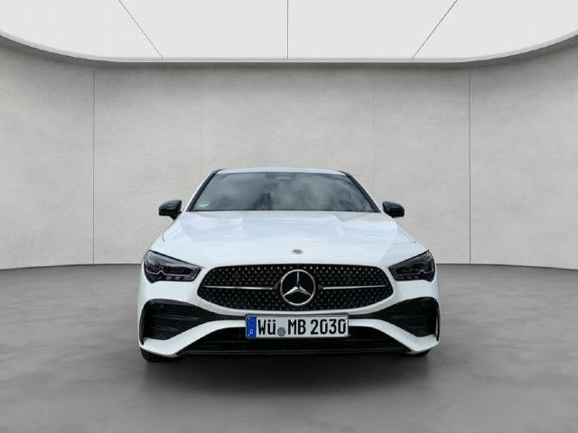 Mercedes-Benz CLA 200 Shooting Brake