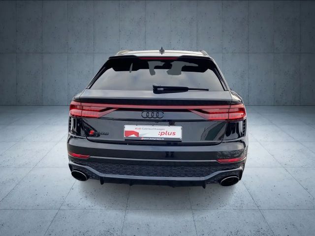 Audi RS Q8 SUV tiptr. PANO Stdhzg Vmax305 HUD 23´
