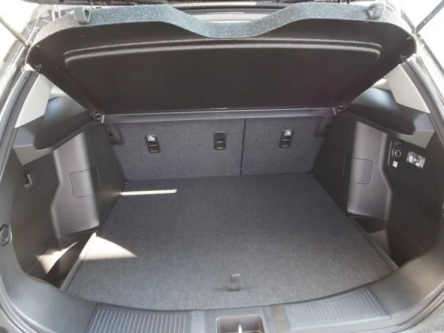 Suzuki S-Cross Hybrid