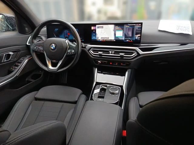 BMW 320 320i Touring