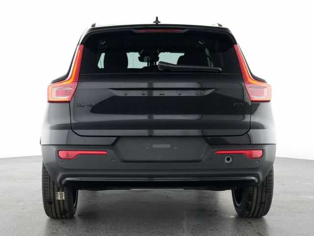 Volvo XC40 Plus