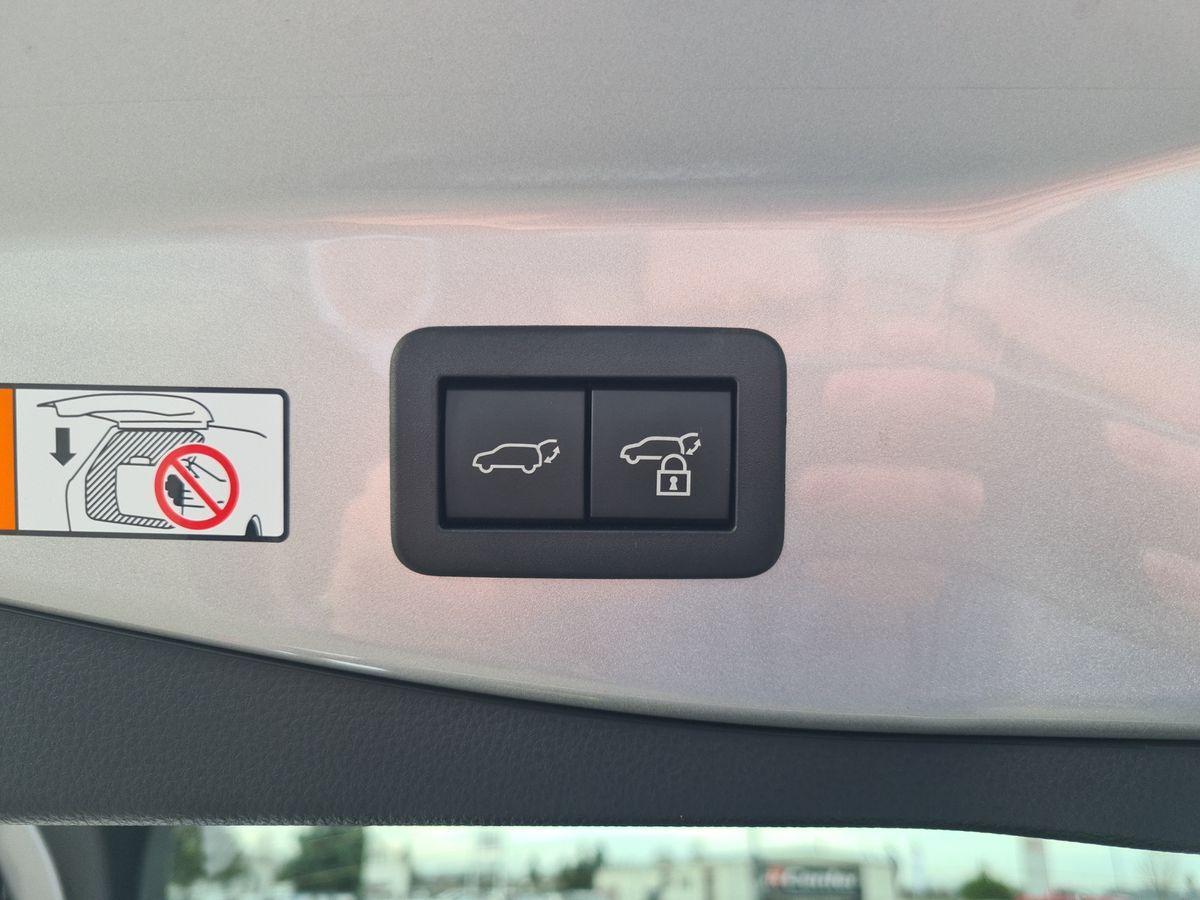 Toyota C-HR Hybride Team D